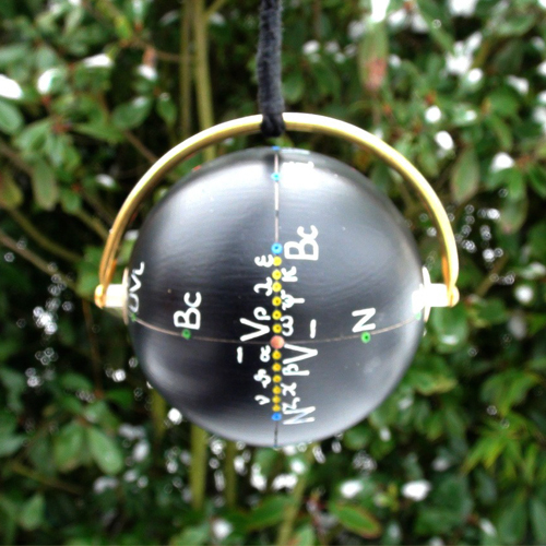 Pendule Universel 6.6 avec sa boîte en bois
