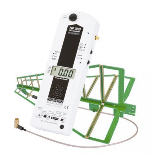 HF38B de Gigahertz-Solutions - La mesure des hautes fréquences de 700 MHz à 2700 MHz